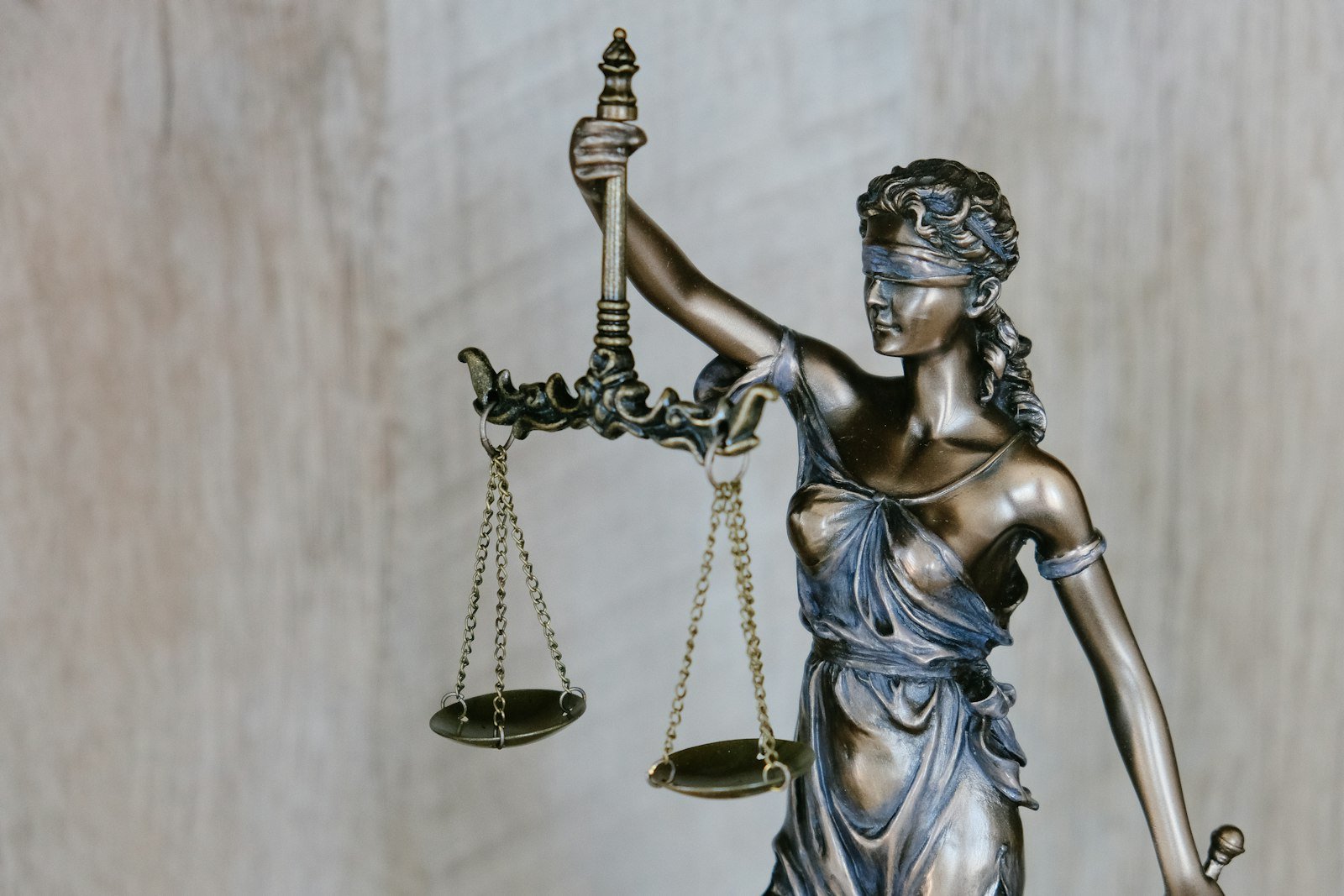Advocacia Trabalhista Preventiva: Por que a sua empresa não deve esperar um processo para se proteger